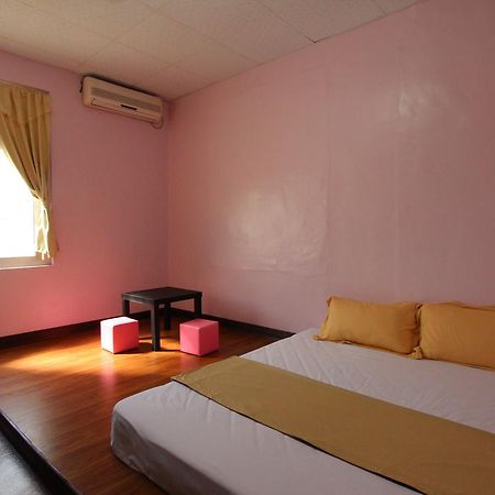 Wu Li Ting B&B Hengchun Old Town Exterior foto